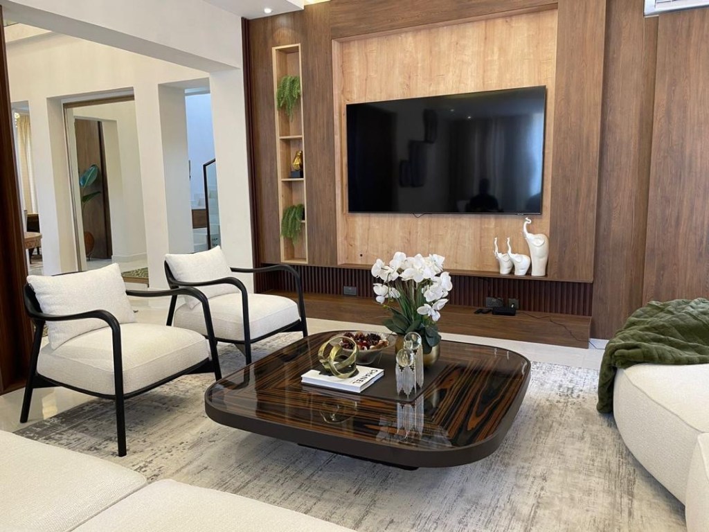 AU Village Private&nbsp;Residence